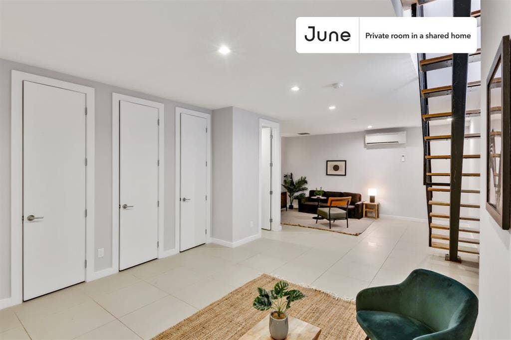 5 BR in New York City