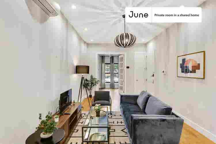 5 BR in New York City