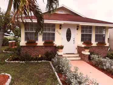 Room in Hollywood, Fl $ a Month