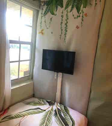 Room in Hollywood, Fl $ a Month