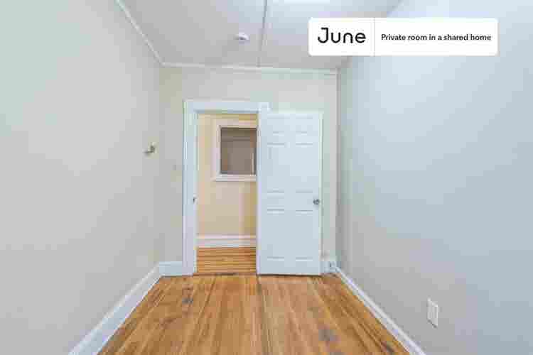 4 BR in Boston