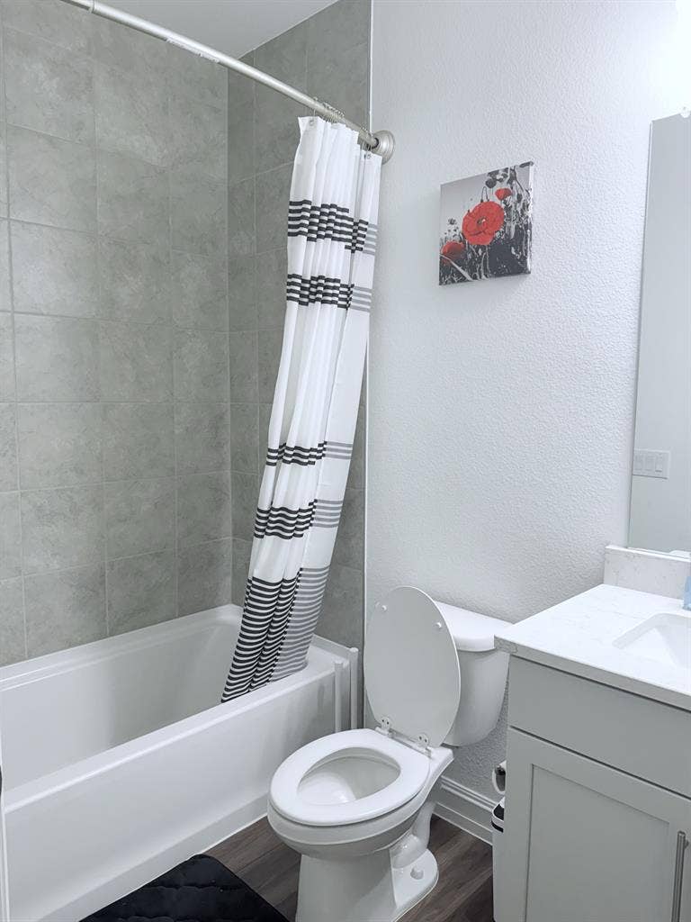 Quiet & Private
Room in Little Elm