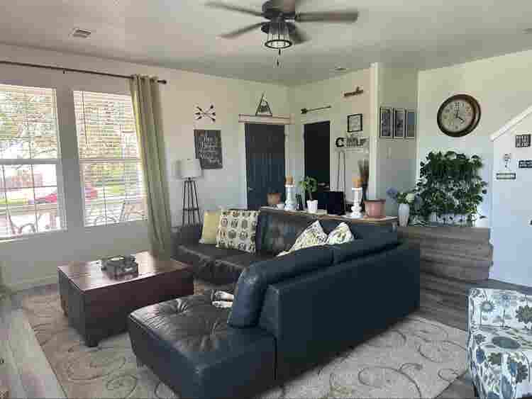 Furnished queen room & private bath