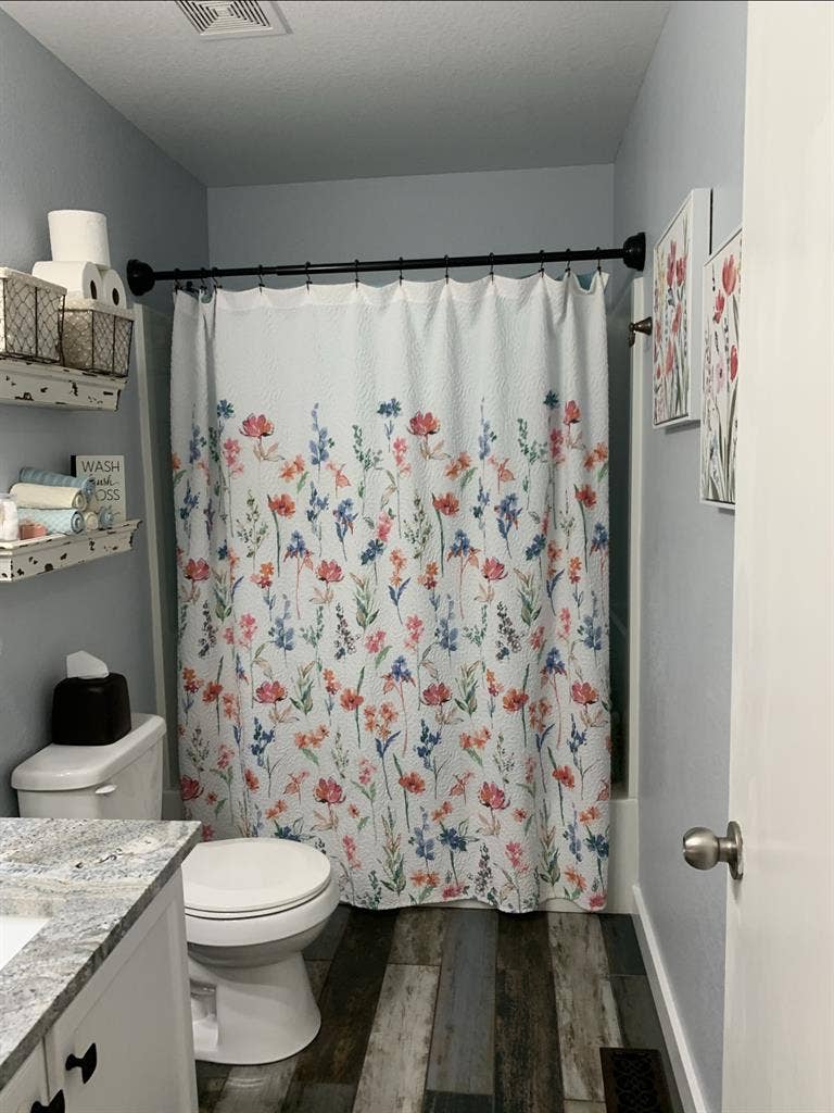 Furnished queen room & private bath