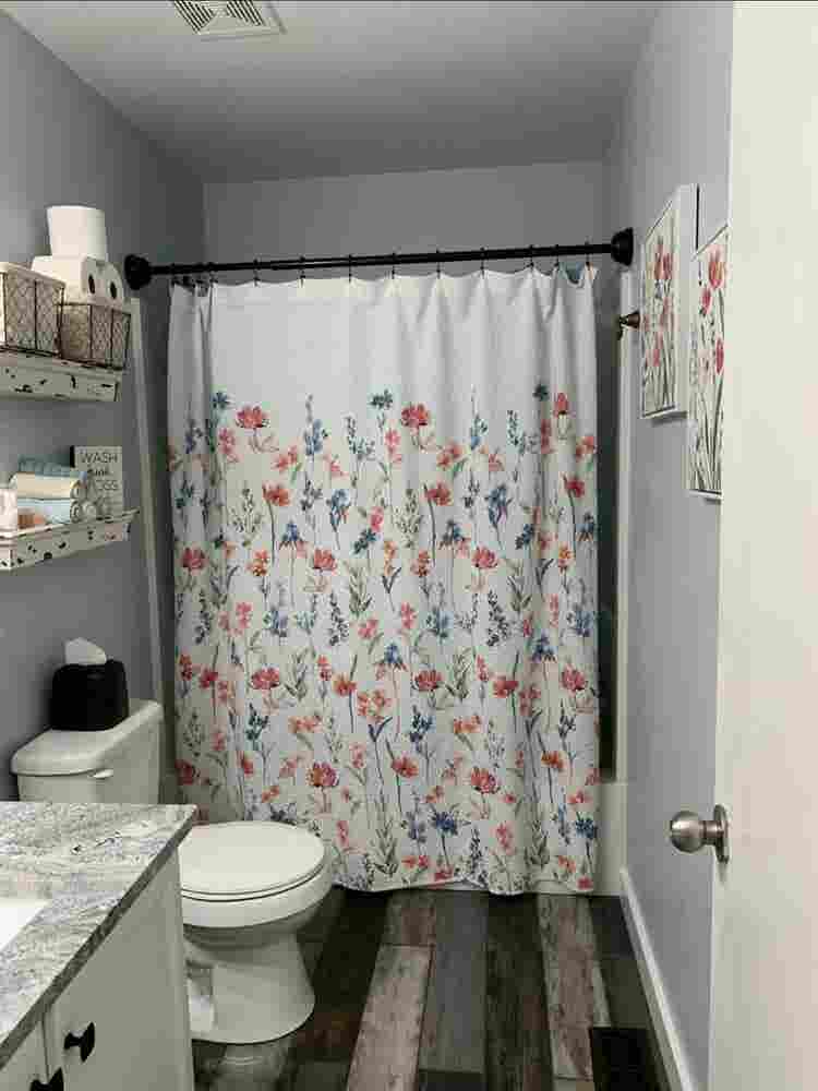 Furnished queen room & private bath