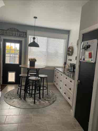 Furnished queen room & private bath