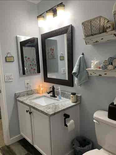 Furnished queen room & private bath
