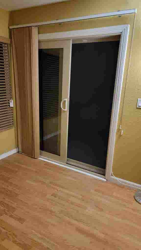 A large room  sq feet