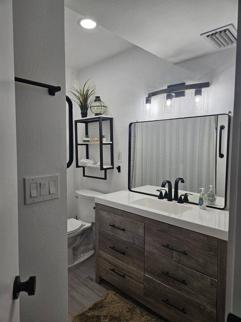Room in historic town if Gulfport