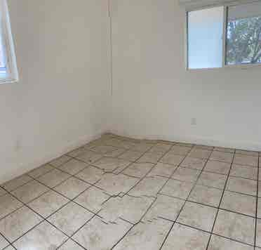Central Duplex for rent