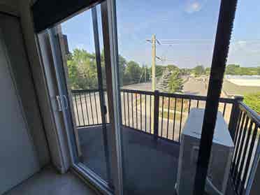 Master Bed+Ensuite+Balcony $