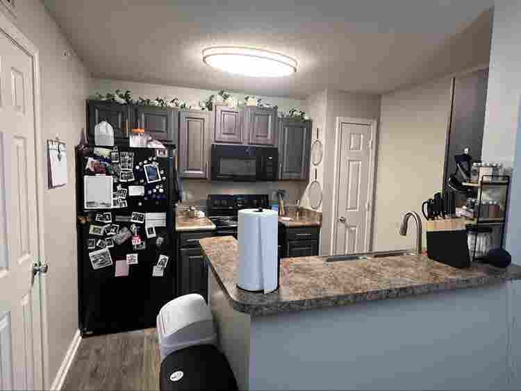 $/
month roommate in W. Nash!