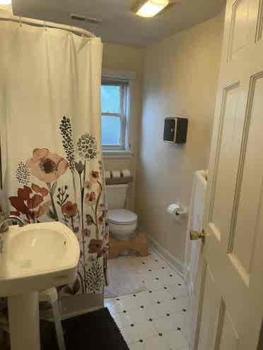 Private room in house in Belmont