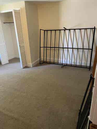 Private room in house in Belmont