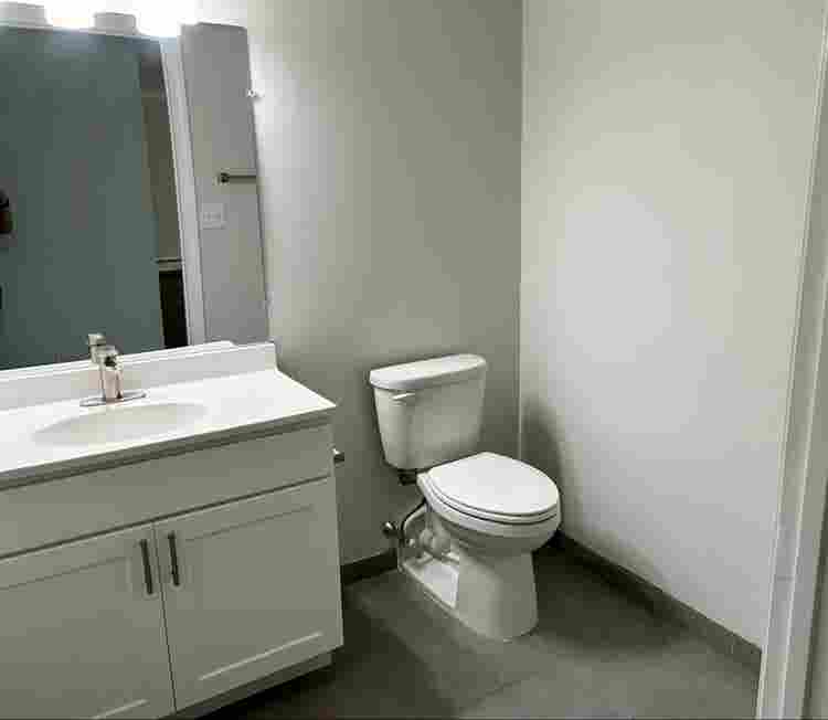 Roommate  in Kimball Court