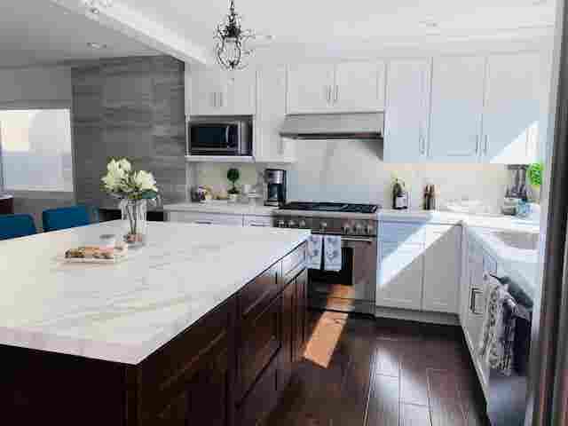 Furnished Room-Nice Home in Irvine