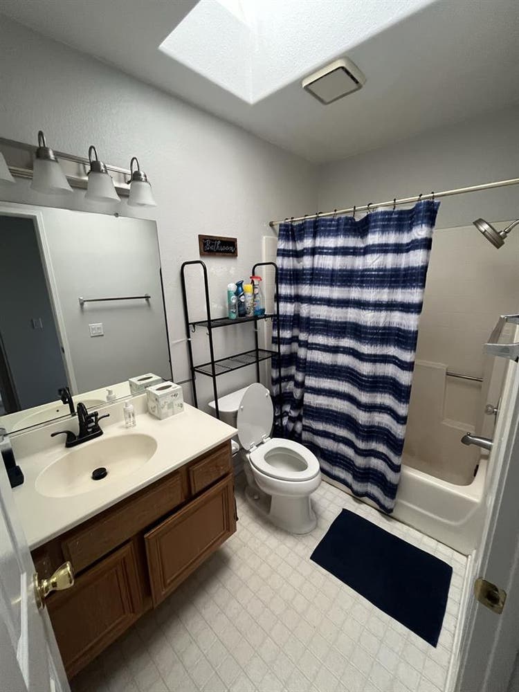 Temeku hills Room for rent Utl incl