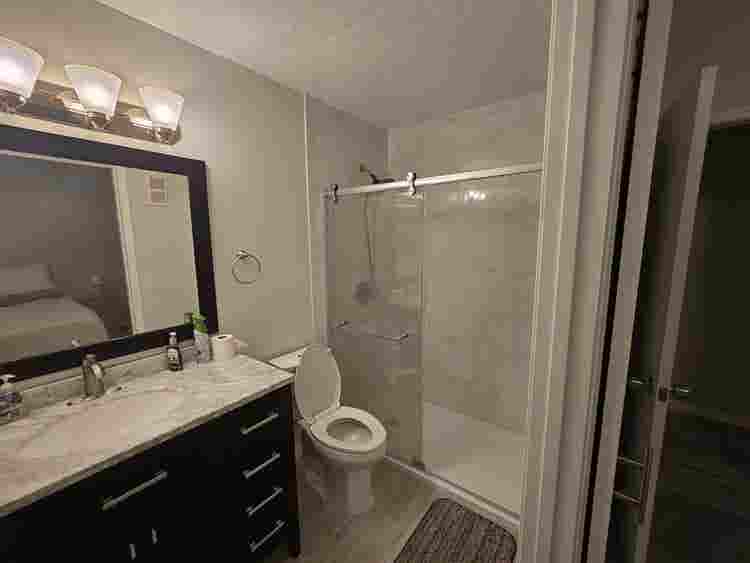 Master bedroom in suntree condo