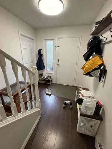 Looking for a roommate!!