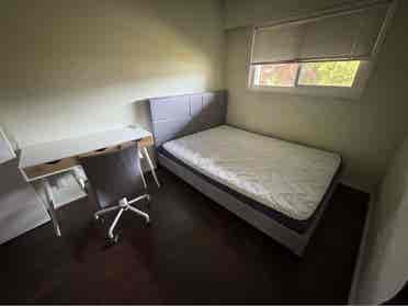 Looking for a roommate!!