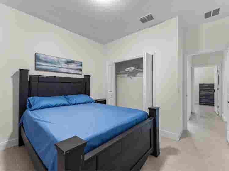 Nice Room new build
