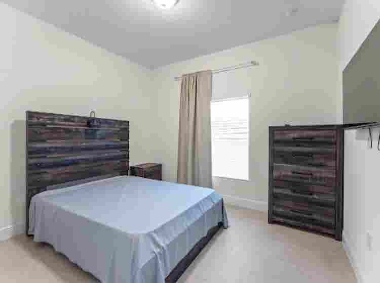 Nice Room new build