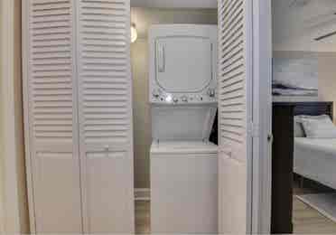 Looking for a roommate in a b
