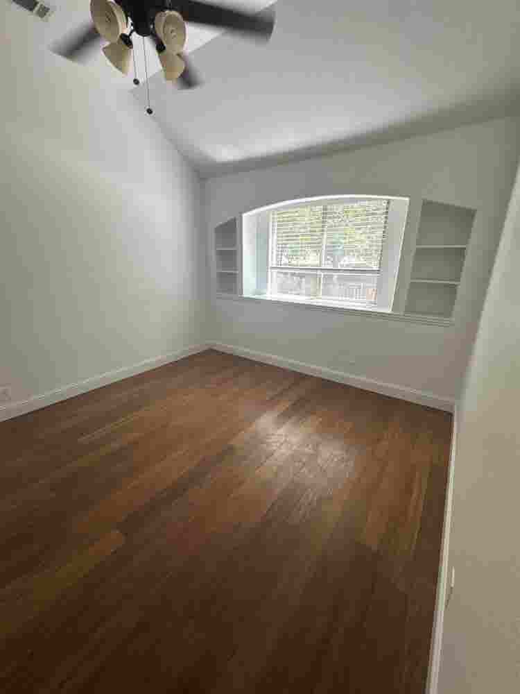 Room for Rent!! $ + U