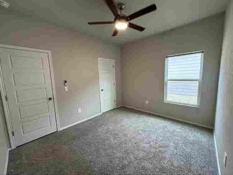Rooms available for rent