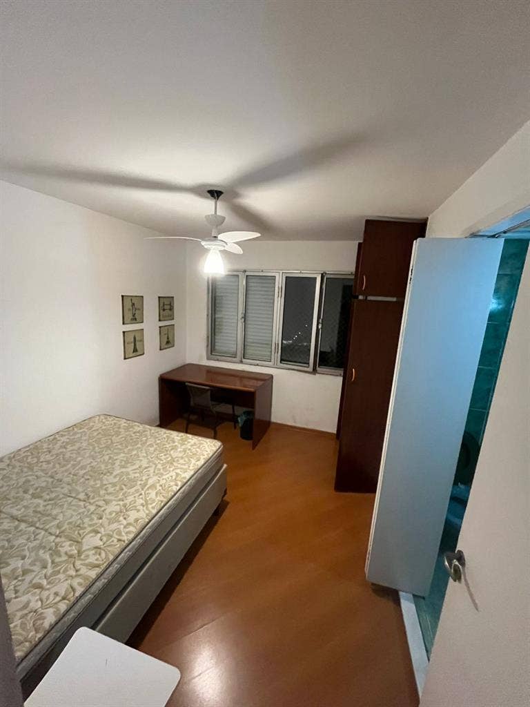 Vaga em Suíte na Vila Olímpia