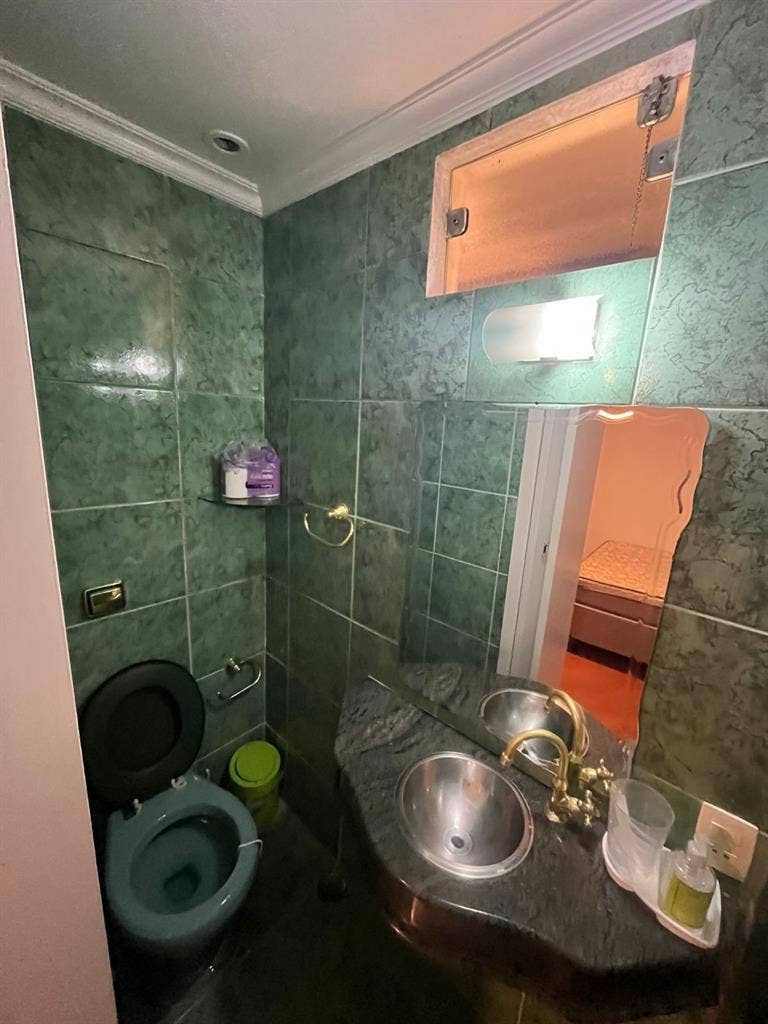 Vaga em Suíte na Vila Olímpia
