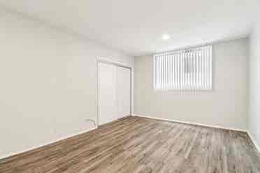 Clean STUDIO and 1 BATH