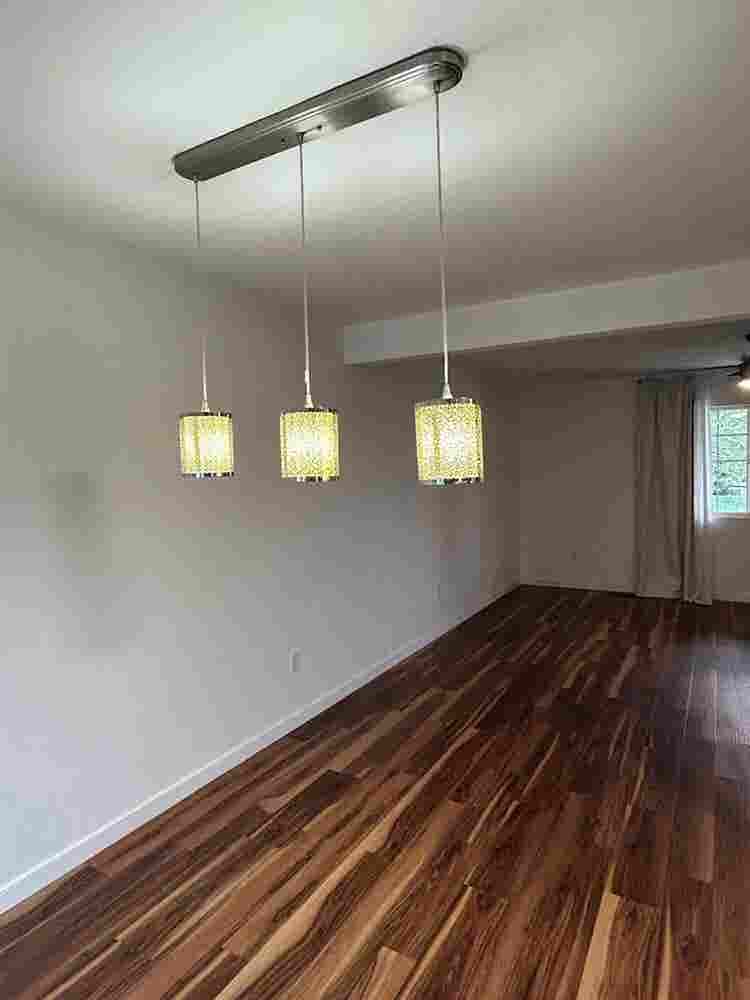 Rooms Available in Loveland Home