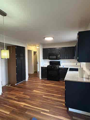 Rooms Available in Loveland Home