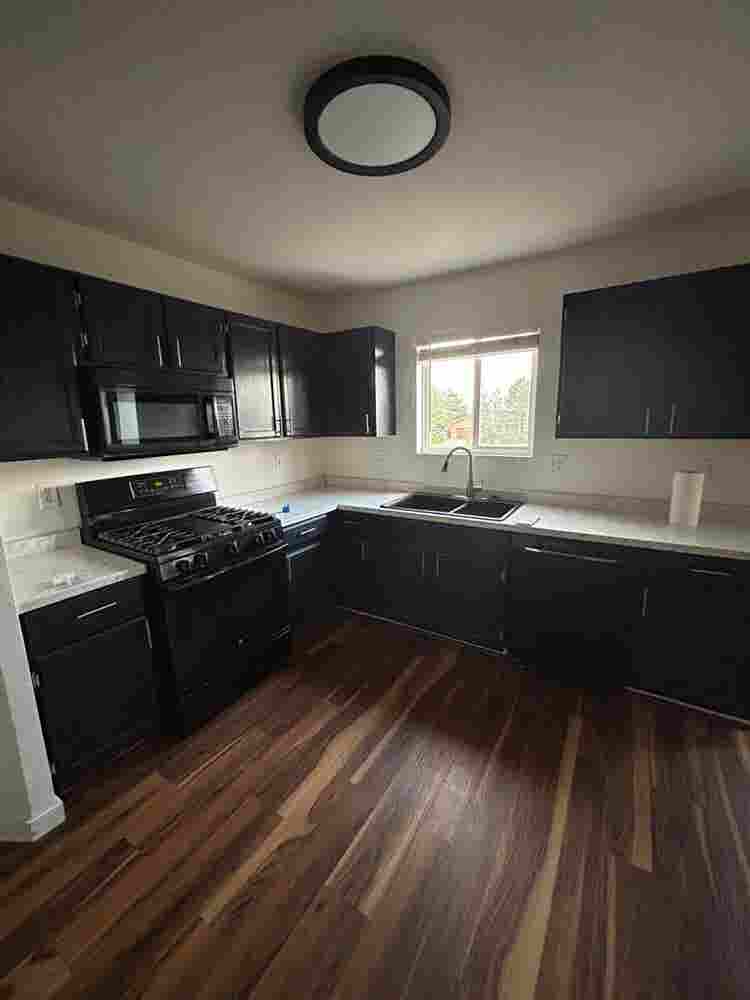 Rooms Available in Loveland Home