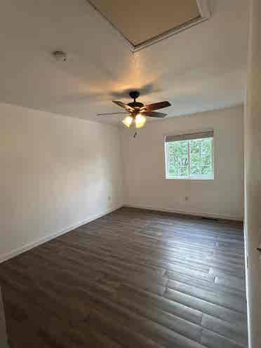Rooms Available in Loveland Home