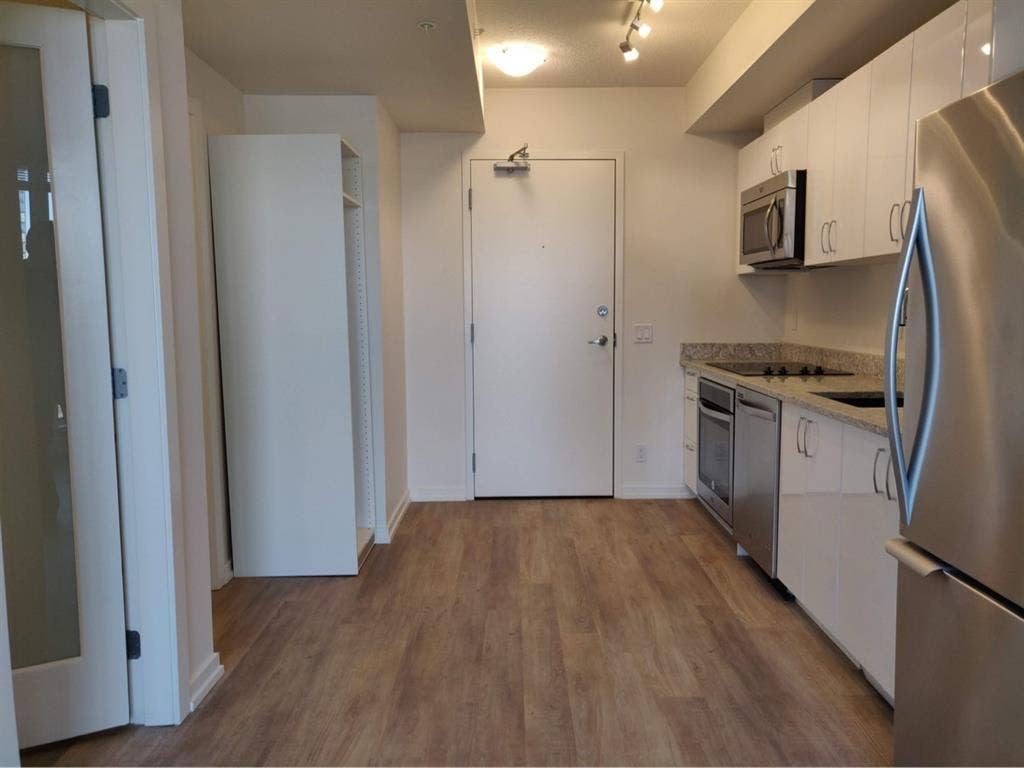 Private room to rent