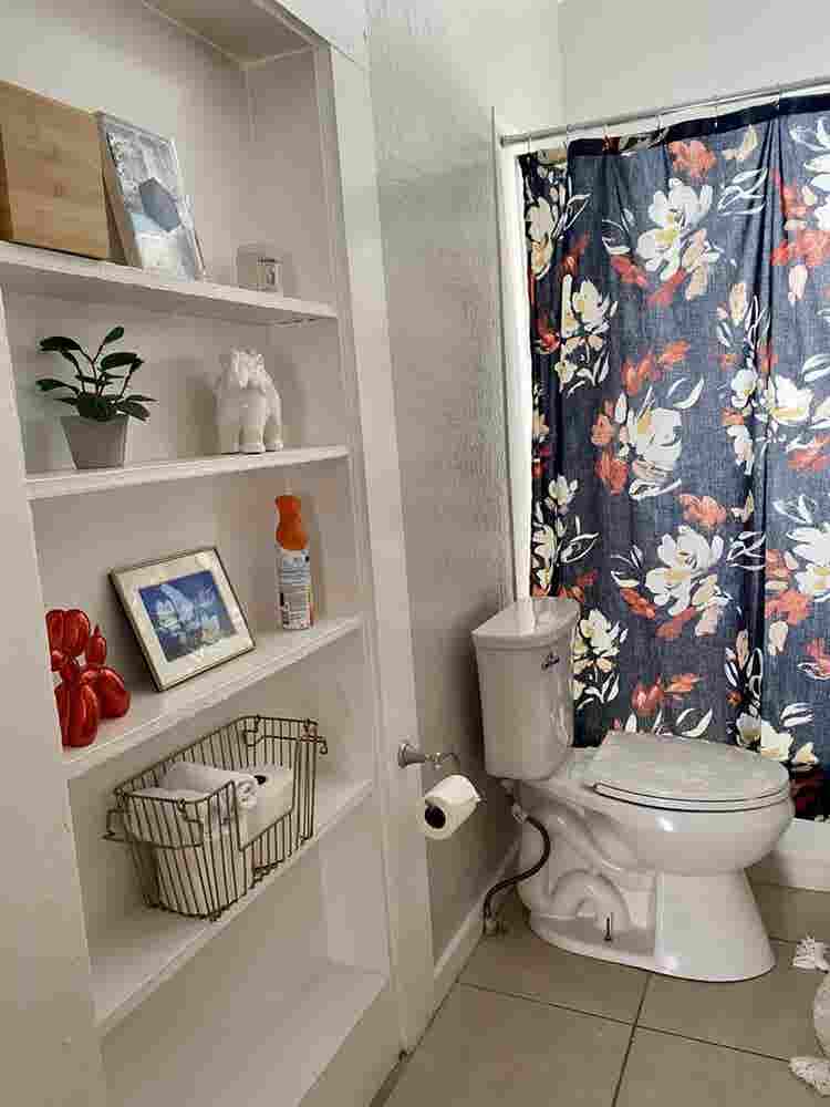 Furnished private bed & bath