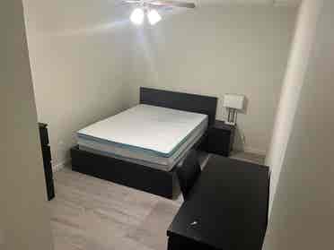 Furnished-ABP-Large Room-Nor Austin