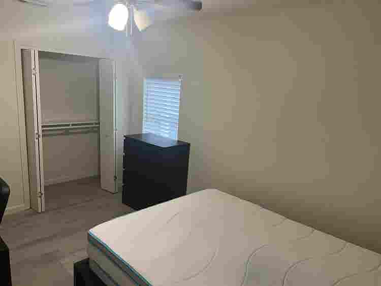 Furnished-ABP-Large Room-Nor Austin