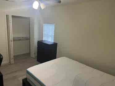 Furnished-ABP-Large Room-Nor Austin