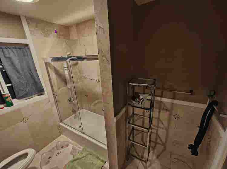 BIG private bath, garage parking