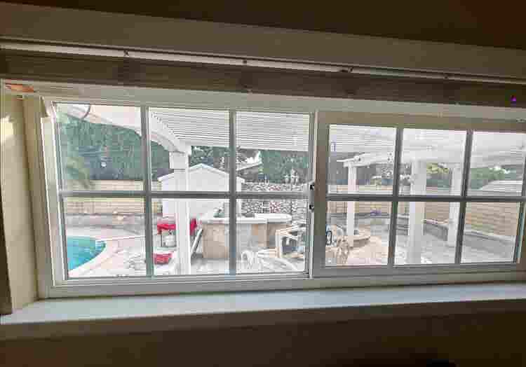 BIG private bath, garage parking