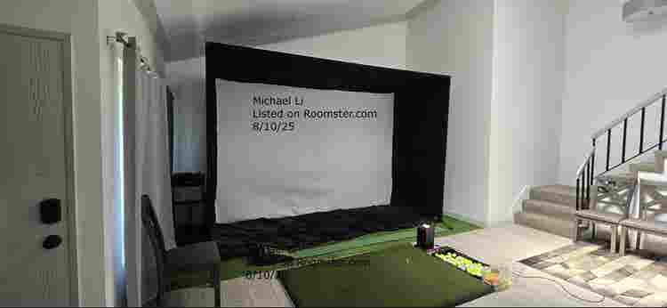 Room for Rent w/ Parking Space