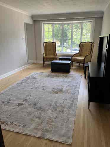 MASTER BEDROOM FOR RENT NEAR SUBWAY