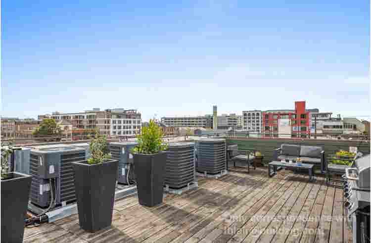 1 Bedroom/Private bathroom Oakland