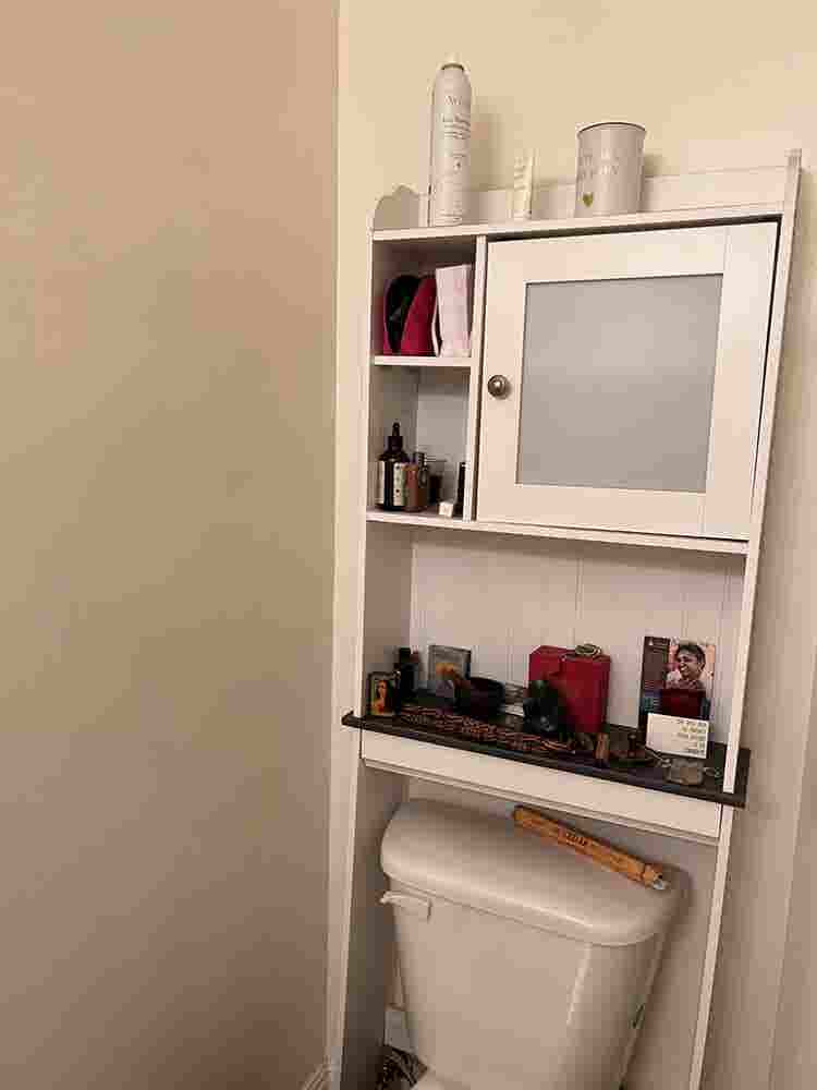 Room for rent with private toilet