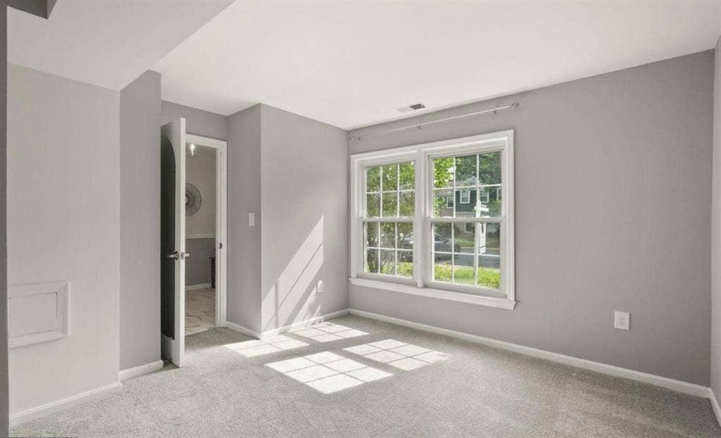 Room in Alexandria