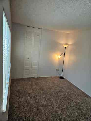 sqft, Fireplace🔥 2 BR/patios
