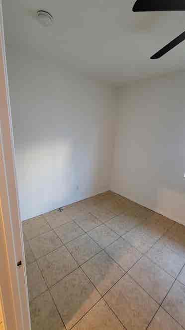 Room for Rent in San Bernardino